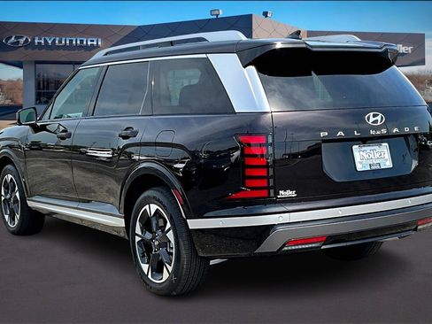 New 2026 Hyundai Palisade Limited image 3