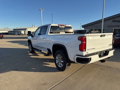 New 2026 Chevrolet Silverado 3500 High Country w/ Technology Package AWD/4WD image 5