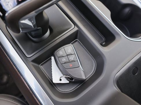 New 2026 GMC Sierra 1500 SLT w/ SLT Premium Plus Package image 21