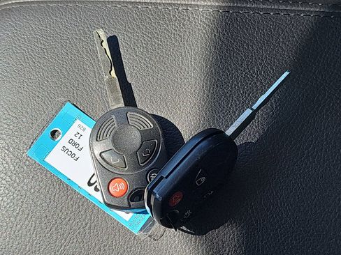 Used 2012 Ford Focus SE image 13