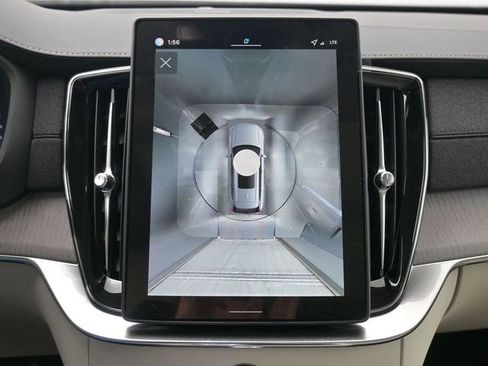 New 2026 Volvo XC90 B6 Ultra w/ Protection Package Premier image 21