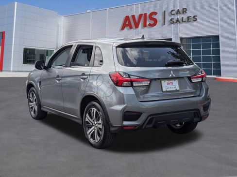 Used 2025 Mitsubishi Outlander Sport SE AWD/4WD image 9