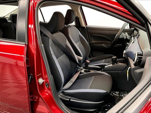 New 2025 Nissan Versa SV w/ Trunk Package FWD image 34