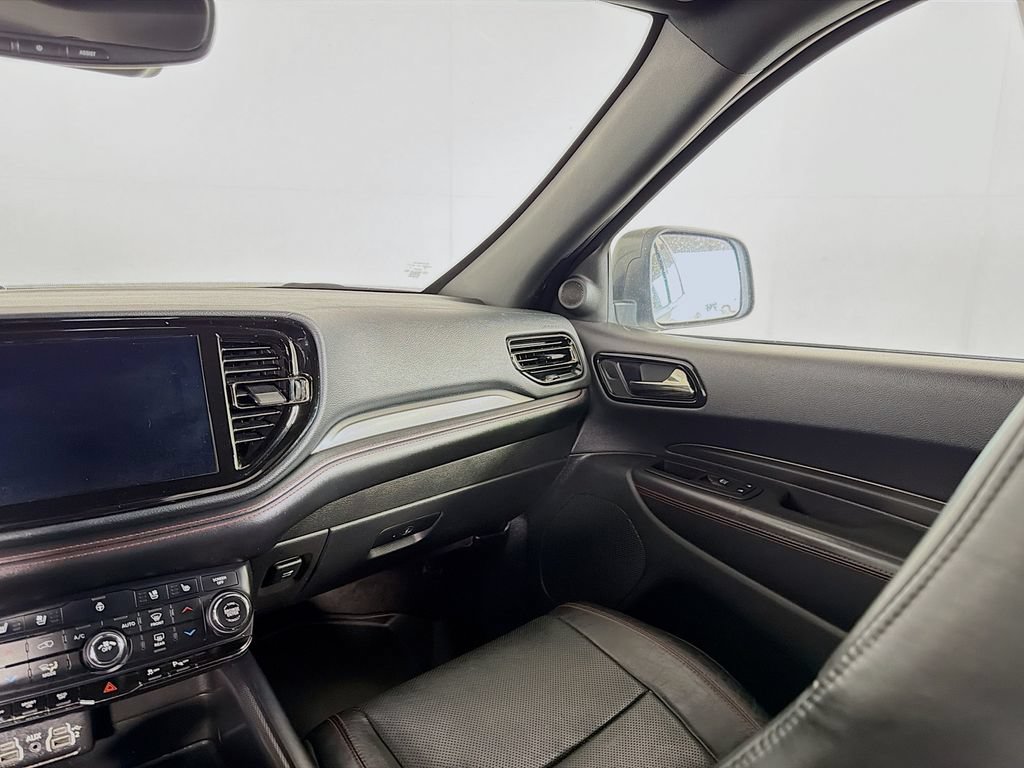 Used 2023 Dodge Durango GT AWD/4WD image 21