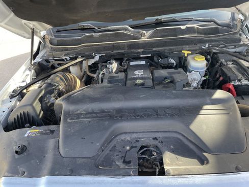 Used 2022 RAM 3500 Tradesman image 30