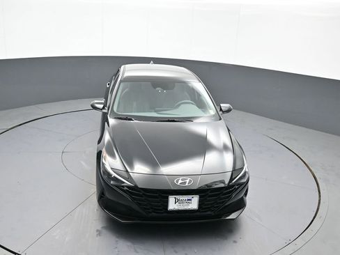 Certified 2023 Hyundai Elantra SEL w/ Cargo Package image 34