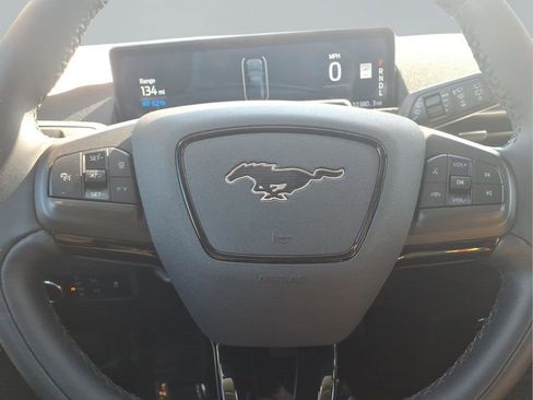 Used 2023 Ford Mustang Mach-E Select image 15