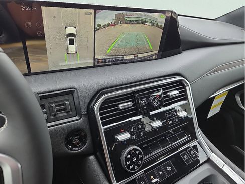 New 2026 Nissan Armada Platinum Reserve image 18