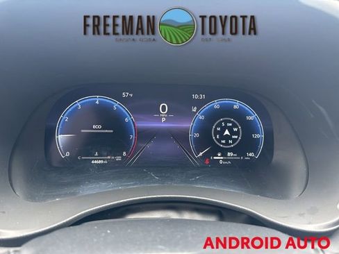 Used 2023 Toyota Highlander Limited image 8