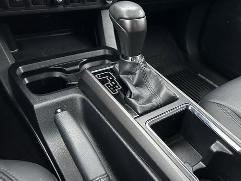 Certified 2019 Toyota Tacoma TRD Off-Road image 21