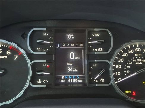 Used 2021 Toyota Tundra Limited w/ Limited Premium Package AWD/4WD image 10