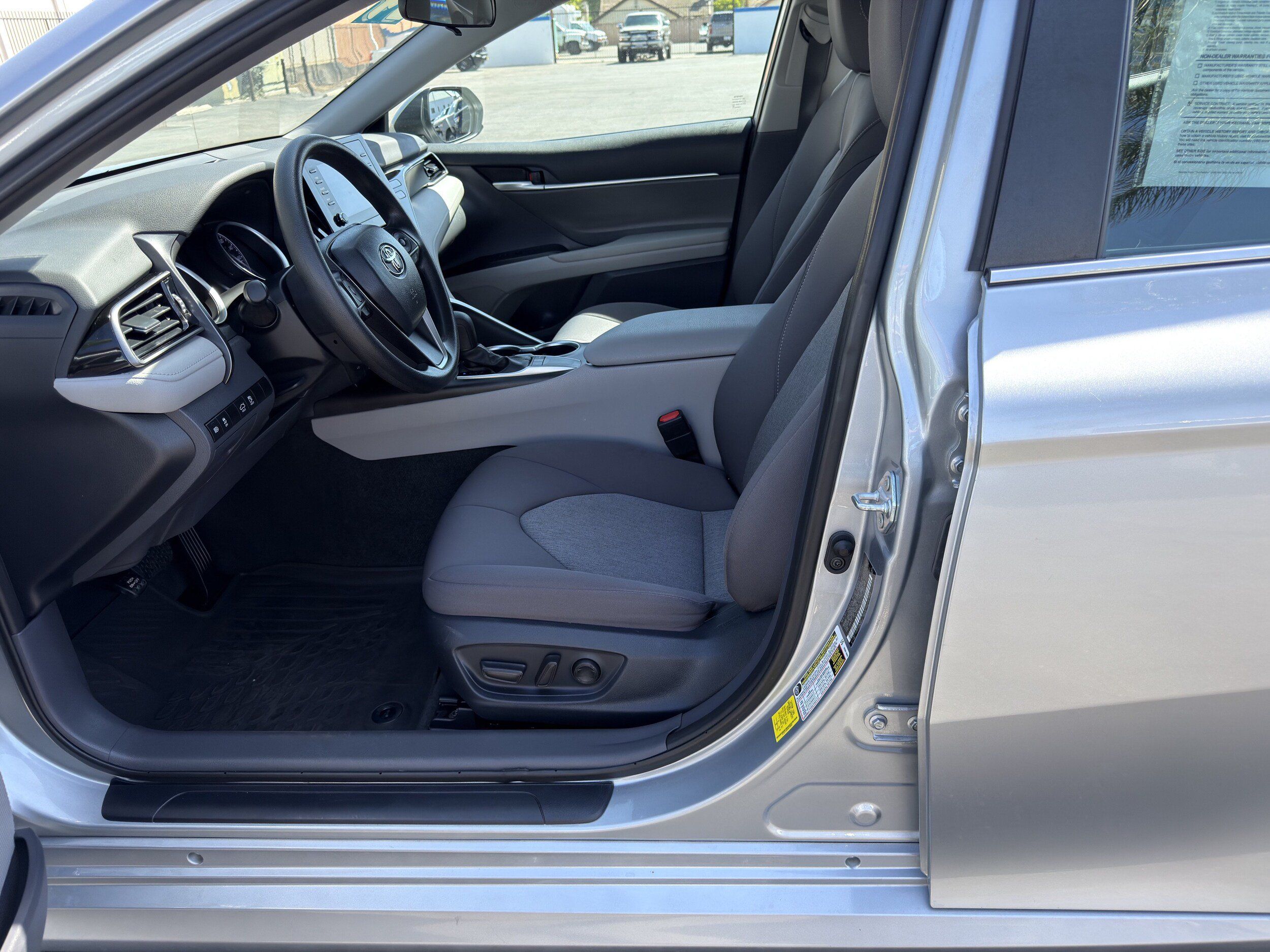 Used 2024 Toyota Camry LE FWD image 22