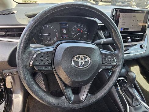 Used 2024 Toyota Corolla LE FWD image 25
