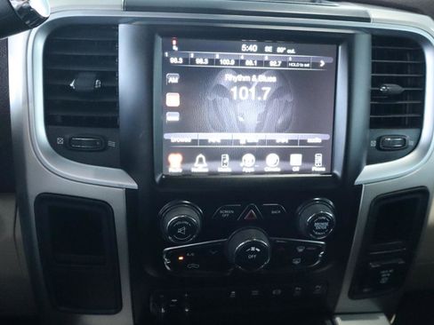 Used 2016 RAM 3500 Big Horn RWD image 21