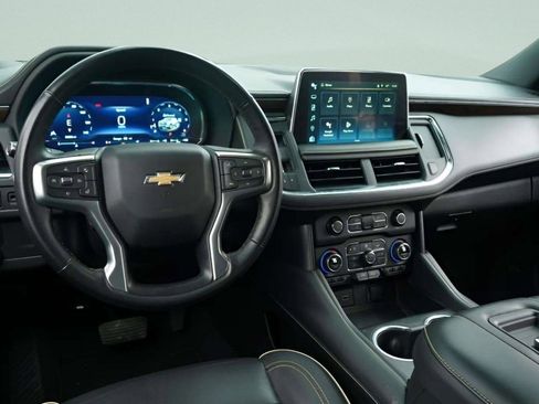 Used 2024 Chevrolet Suburban Premier image 51