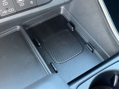 New 2026 Kia Carnival EX FWD image 31