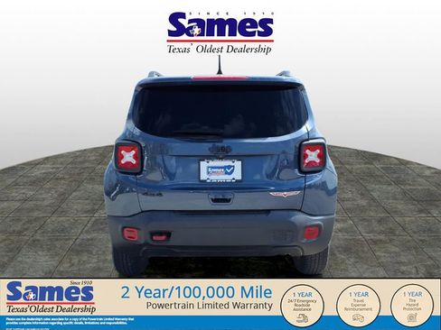 Used 2023 Jeep Renegade Trailhawk image 8