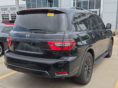 Used 2024 Nissan Armada SL w/ Midnight Edition Package RWD image 4