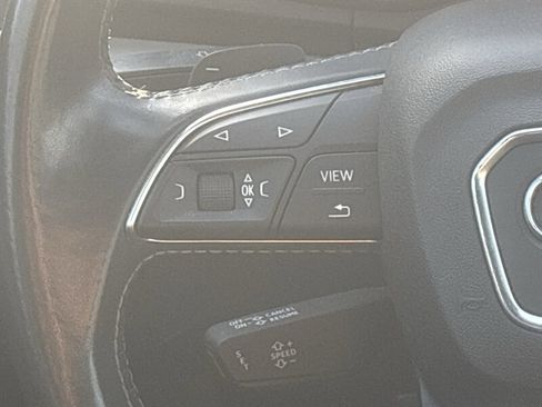 Used 2019 Audi SQ5 Premium Plus w/ Premium Plus Package image 24