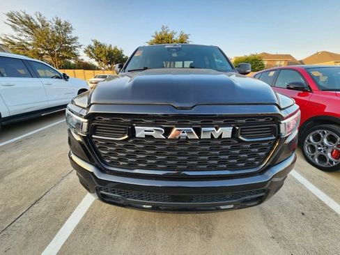 Used 2025 RAM 1500 Big Horn AWD/4WD image 2