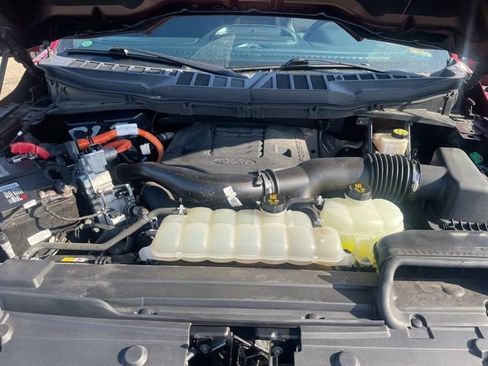 Used 2021 Ford F150 XLT w/ Equipment Group 302A High image 30