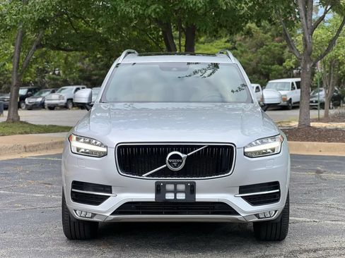Used 2017 Volvo XC90 T6 Momentum w/ Vision Package AWD/4WD image 8