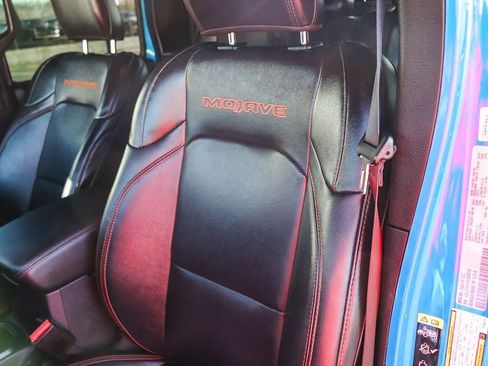 Used 2023 Jeep Gladiator Mojave w/ Trailer Tow Package image 31