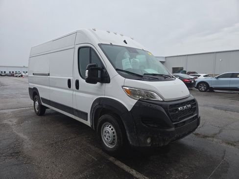 Used 2025 RAM ProMaster 3500 w/ Safety Group image 2