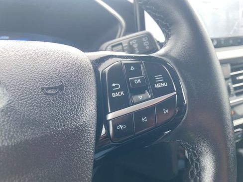 Used 2023 Ford Escape Platinum AWD/4WD image 34