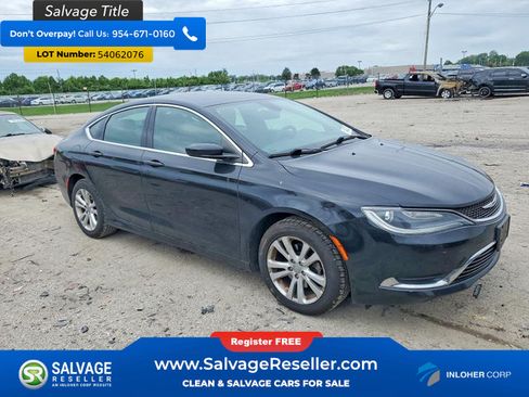 Used 2016 Chrysler 200 Limited FWD image 5