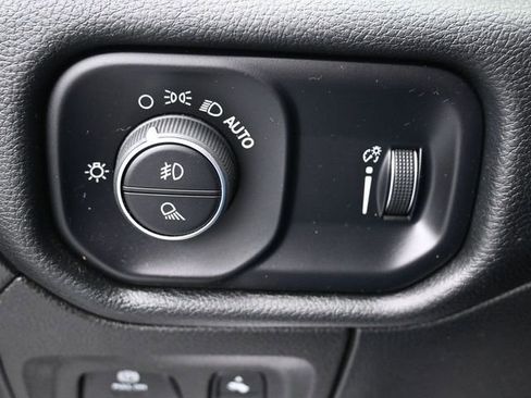 Used 2022 RAM 1500 Big Horn image 24