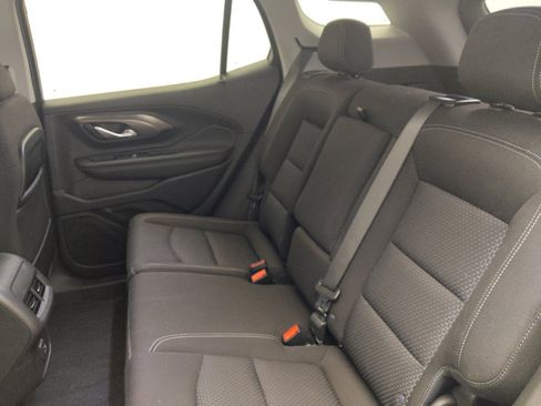 Used 2023 GMC Terrain SLE w/ Elevation Edition FWD image 18