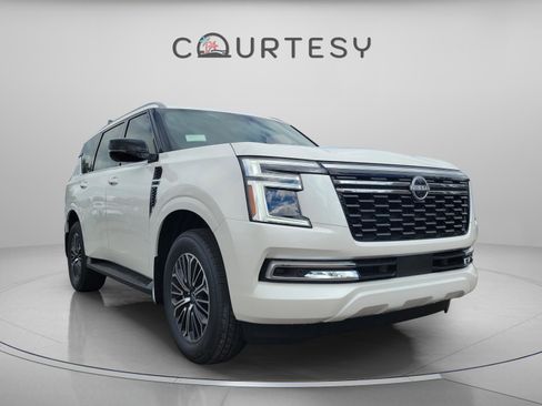 New 2026 Nissan Armada SL image 6