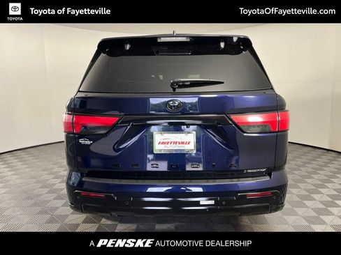 New 2026 Toyota Sequoia Platinum AWD/4WD image 4