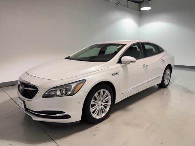 Used 2019 Buick LaCrosse Premium w/ Driver Confidence Package II FWD image 3