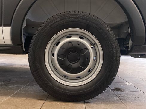 New 2026 Ford Transit 150 LR 130 WB image 19