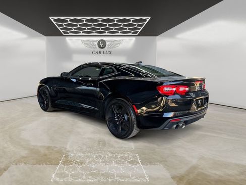 Used 2023 Chevrolet Camaro LT image 3