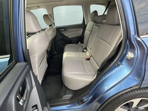 Used 2017 Subaru Forester 2.5i Limited w/ Popular Package #2 AWD/4WD image 17