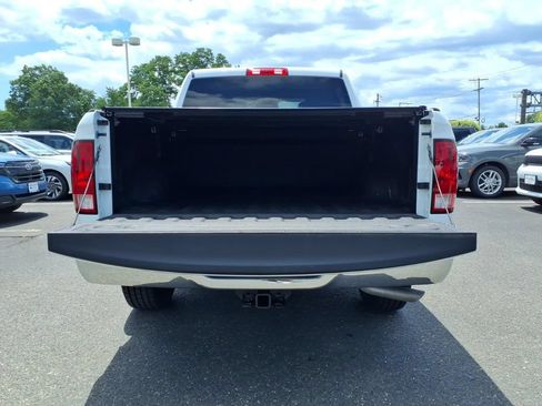 Used 2022 RAM 1500 Tradesman w/ Chrome Appearance Group AWD/4WD image 18