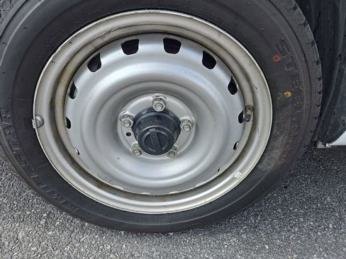 Used 2021 Nissan NV200 S w/ Back Door Glass Package image 38