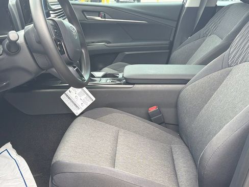 New 2026 Toyota Camry LE w/ Convenience Package FWD image 9
