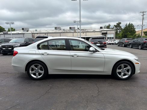 Used 2015 BMW 328i xDrive Sedan AWD/4WD image 8