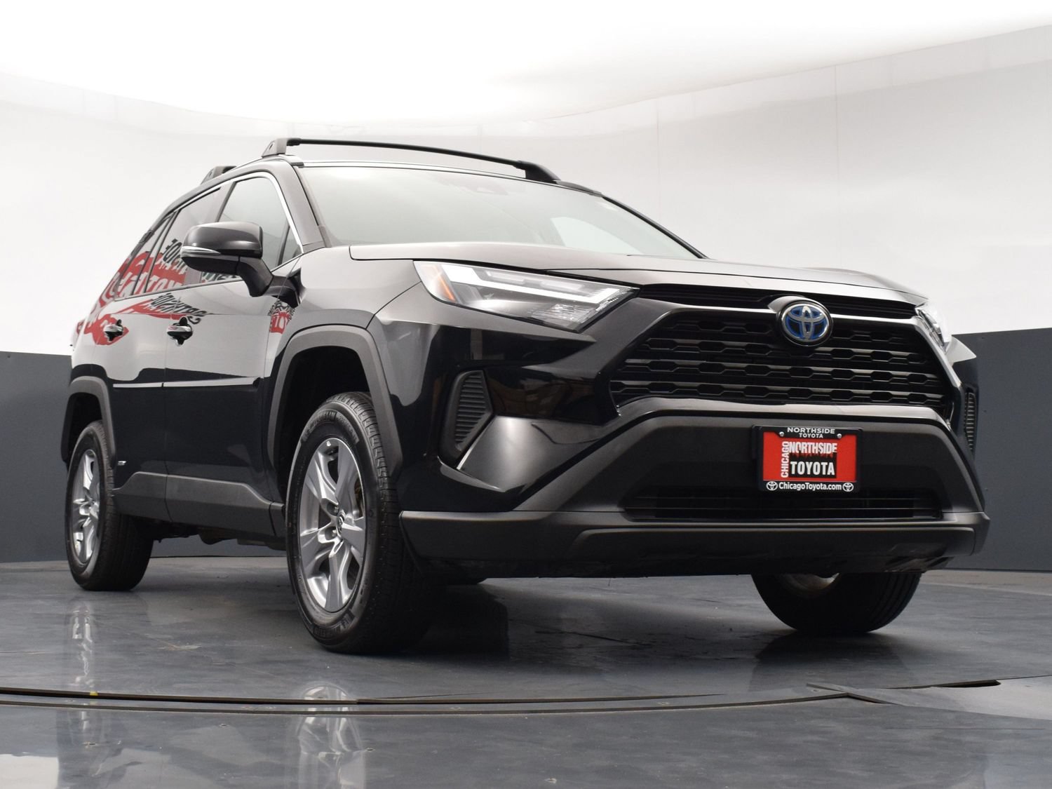 Used 2022 Toyota RAV4 XLE AWD/4WD image 31