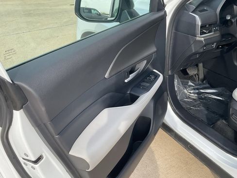 Used 2025 Toyota Grand Highlander AWD image 7