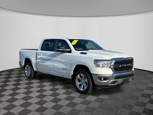 Used 2022 RAM 1500 Big Horn AWD/4WD image 3