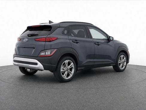 Used 2023 Hyundai Kona SEL FWD image 6