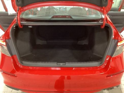 Used 2023 Honda Civic Sport image 14