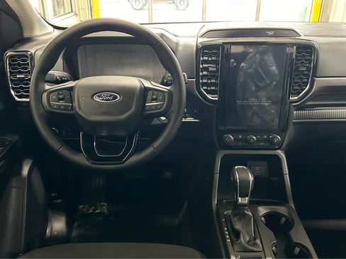 New 2025 Ford Ranger XLT w/ FX4 Off-Road Package image 10