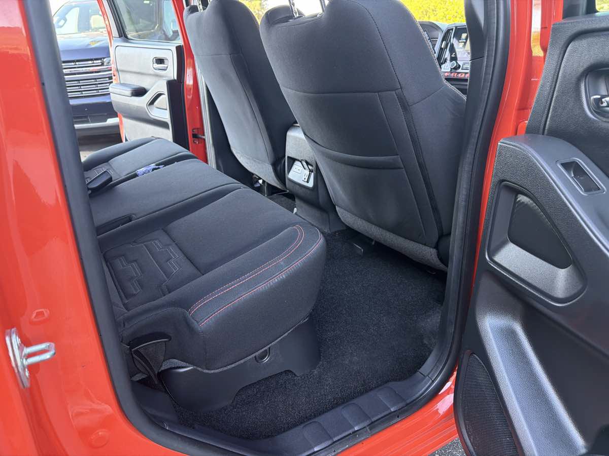 Used 2025 Nissan Frontier Pro-X w/ Pro Convenience Package RWD image 30