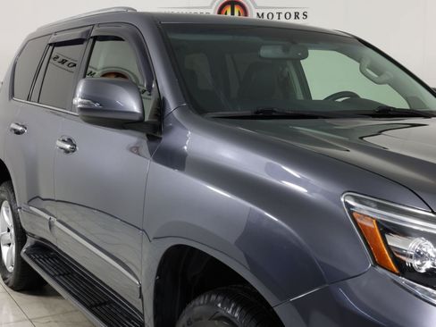 Used 2018 Lexus GX 460 w/ Navigation Package AWD/4WD image 37
